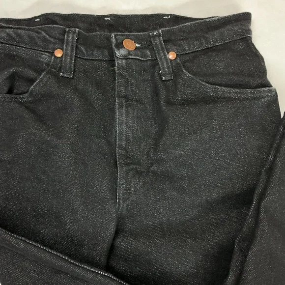Wrangler Black Straight Leg Jeans - Picture 2 of 5